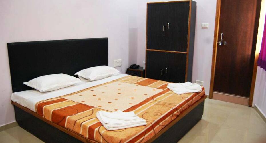 Hotel Celebrity, Bilaspur 4